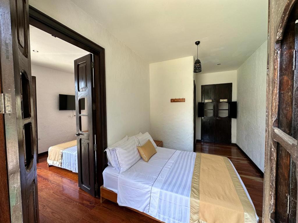 Hotel Boutique La Leyenda 1860 Salamina Bagian luar foto